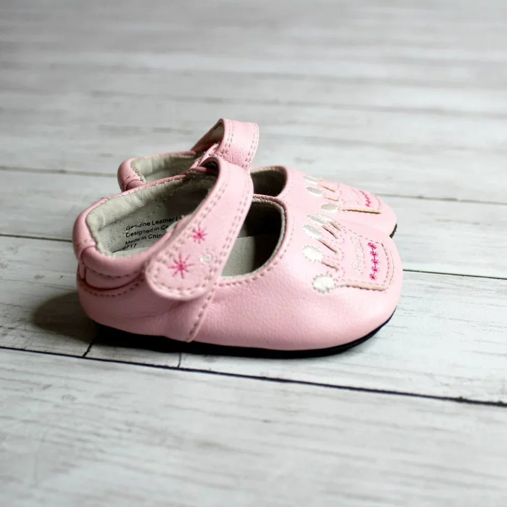 Jack & Lily Baby Girl's Pink Leather Crib Shoes Size 6-12 Months Princess